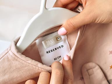 Kit de etiquetas para ropa con tema