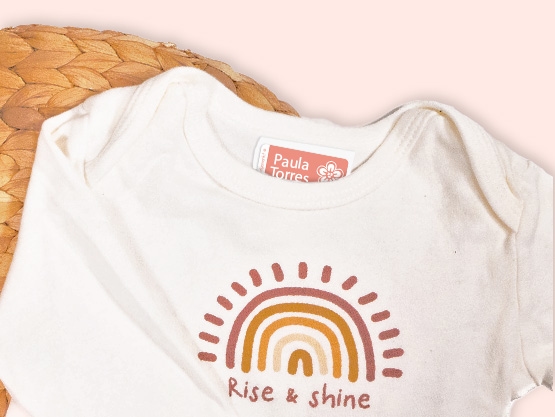 Etiquetas para ropa autoadhesivas