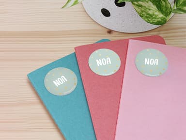 Etiquetas redondas personalizadas con impresión dorado