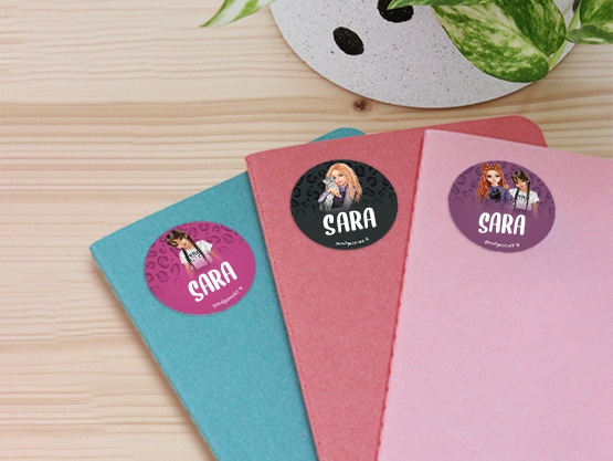 Etiquetas personalizadas redondas TOPModel