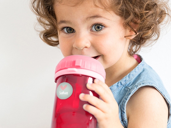 Etiquetas personalizadas redondas con tema