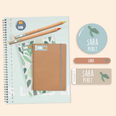 Kit de etiquetas personalizadas con tema