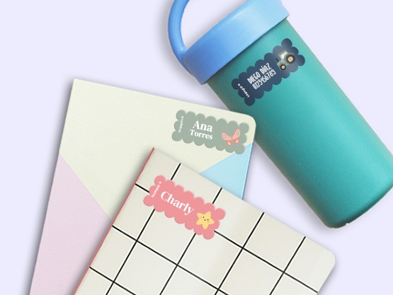 Etiquetas personalizadas con tema onduladas